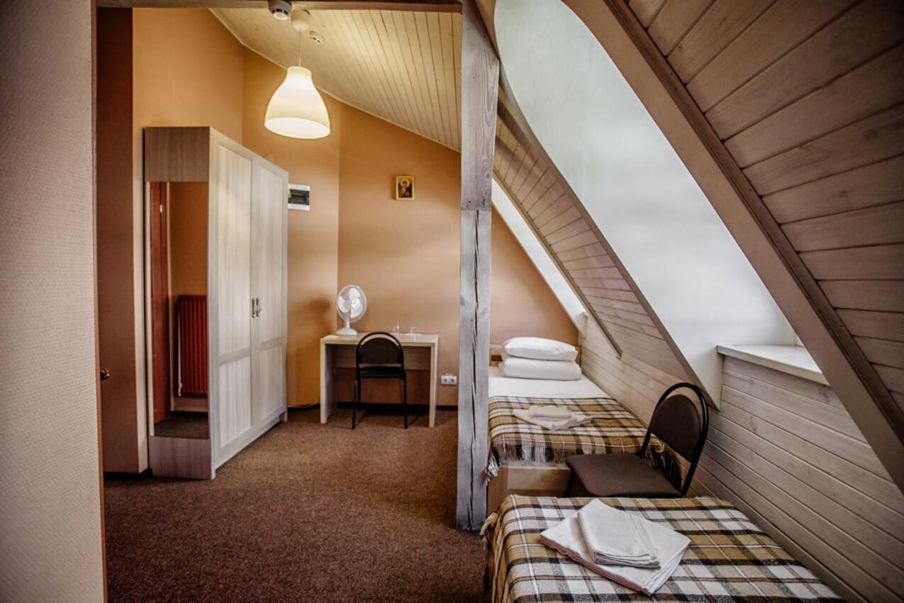 Guest House "Arkhistratyg" Lviv Kültér fotó
