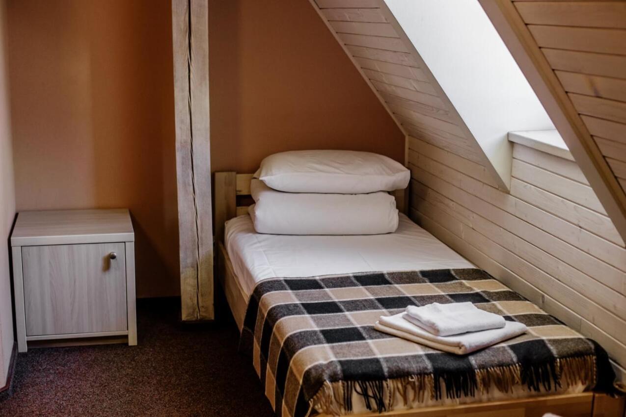 Guest House "Arkhistratyg" Lviv Kültér fotó