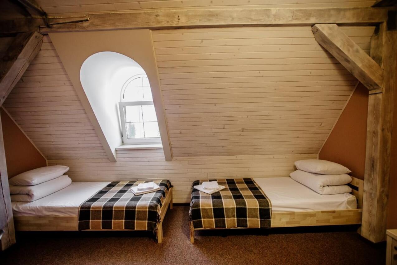 Guest House "Arkhistratyg" Lviv Kültér fotó