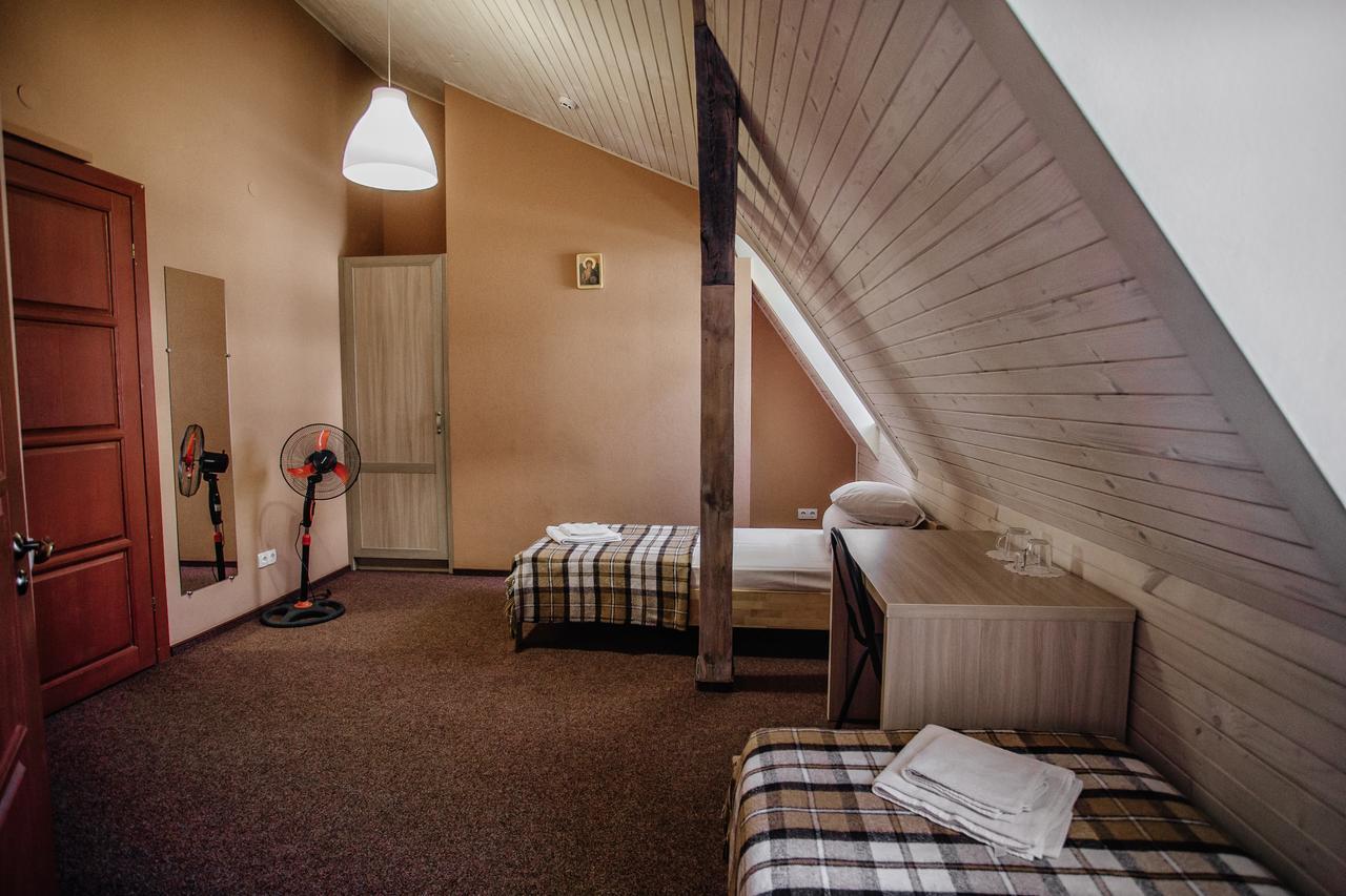 Guest House "Arkhistratyg" Lviv Kültér fotó