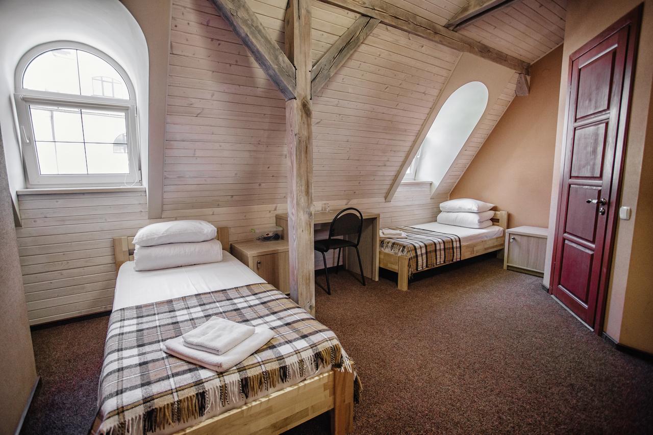 Guest House "Arkhistratyg" Lviv Kültér fotó
